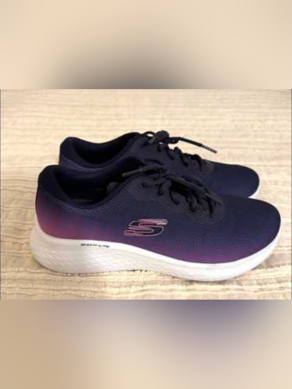 Skechers Skech-Lite Pro - Fade Out (Women’s Size 7.5)